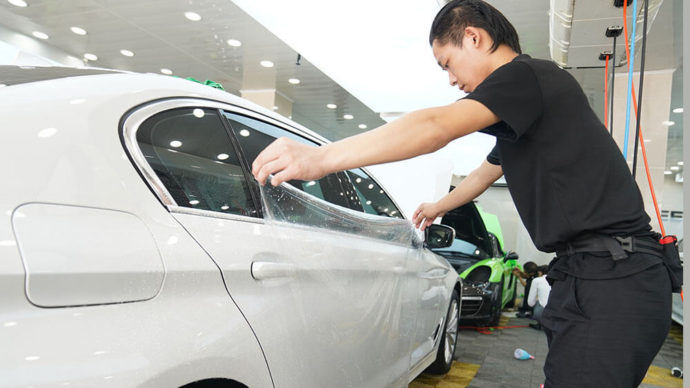白色車貼ROLIPS的優(yōu)勢是什么？