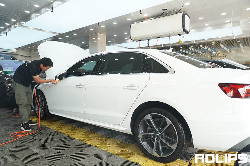 汽車貼一套隱形車衣的價格大概是多少？