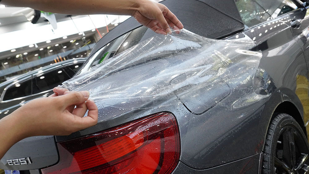 車衣怎么貼？汽車貼車衣詳細(xì)步驟流程教程