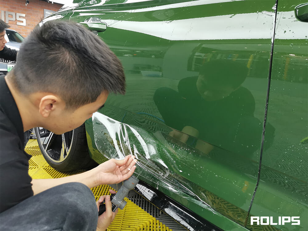 剛貼的隱形車衣可以直接跑高速么？多久可以行使？（4）