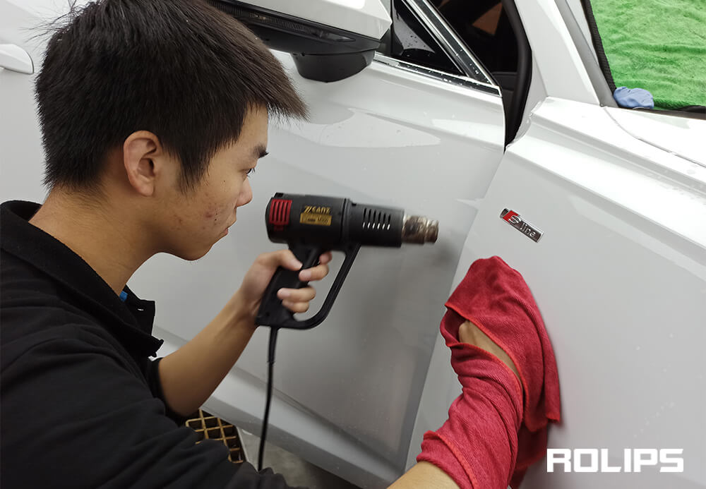 車漆上留下的膠怎么快速清除？